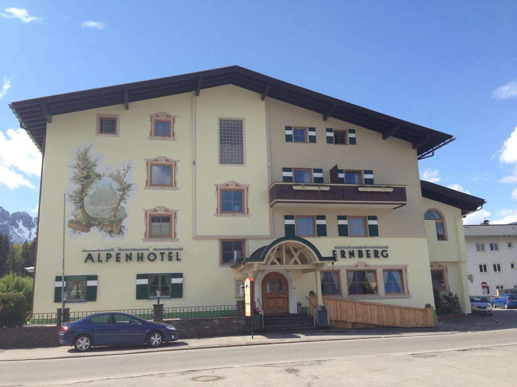 Alpenhotel Ernberg Reutte Exterior photo